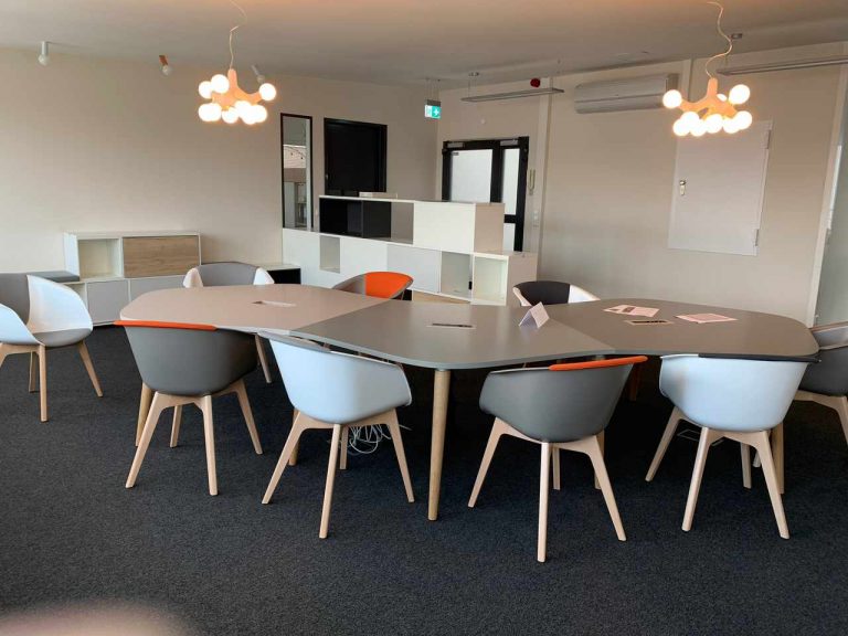 Ein Pausenraum mit Sedus mastermind flow, Sedus on spot